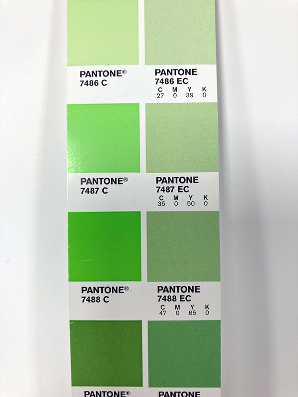 Green as spot colour compared to CMYK version